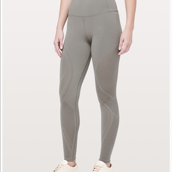 lululemon athletica Pants - Lululemon brand new reveal tight mindful motion
